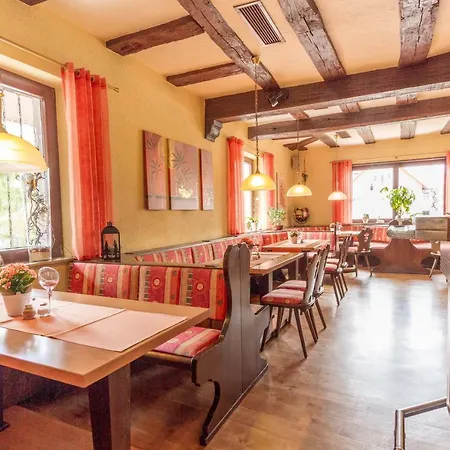 Hotel- Restaurant Zum Hirsch 3* Grossenlueder
