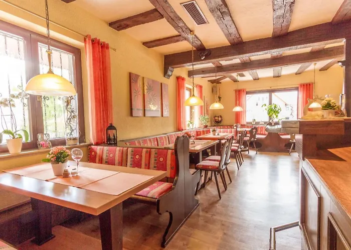 Hotel- Restaurant Zum Hirsch 3* Grossenlueder