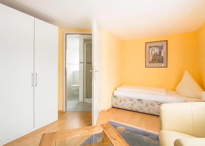 Hotel Hotel- Restaurant Zum Hirsch 3*